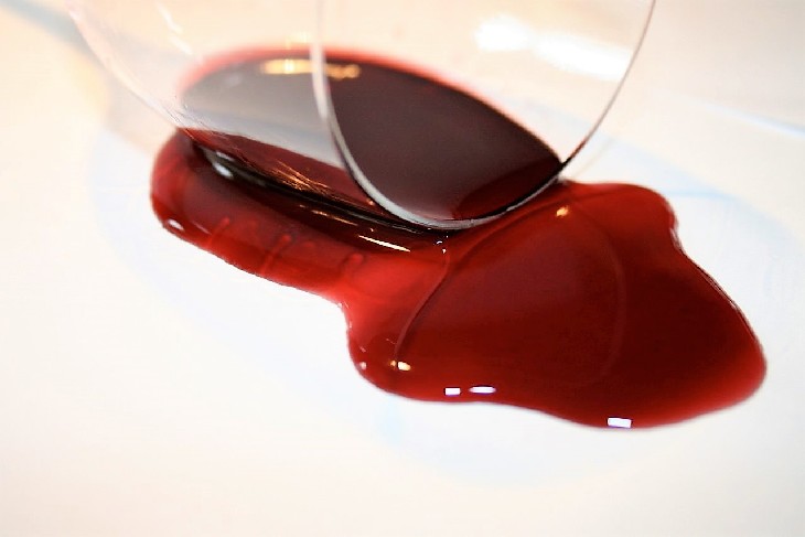 Разлитого вина