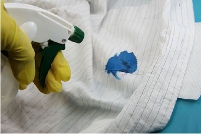 Как отстирать гелевую ручку с одежды 