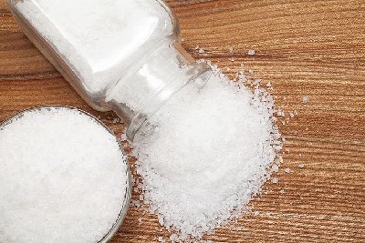 Как вывести пятно от солярки 