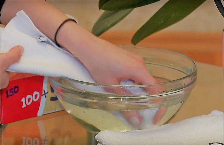 Влажные способы чистки дубленки 