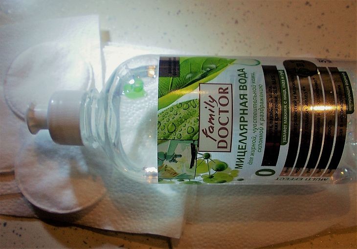 Жидкие средства для снятия макияжа