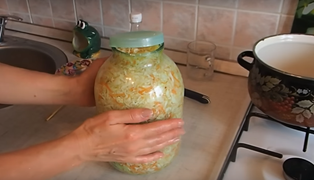 Как сделать сочную капусту